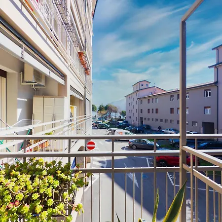La Terrazza Del - Private Parking, Free Wi-fi 公寓 *